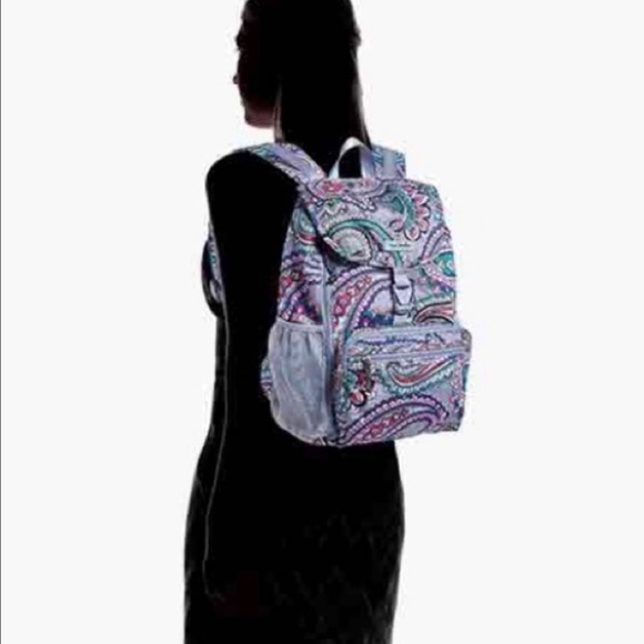 Vera Bradley Lighten Up Daytripper Backpack NWT - Picture 5 of 8